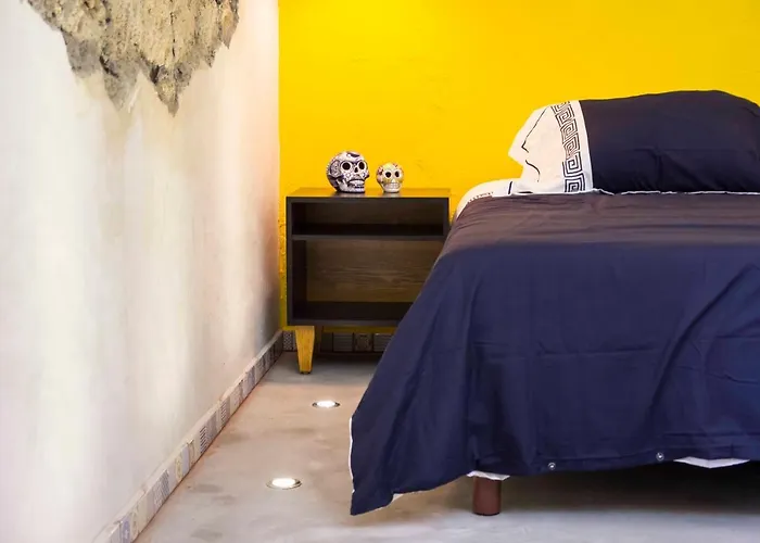 Casa Flores Hotel 4*