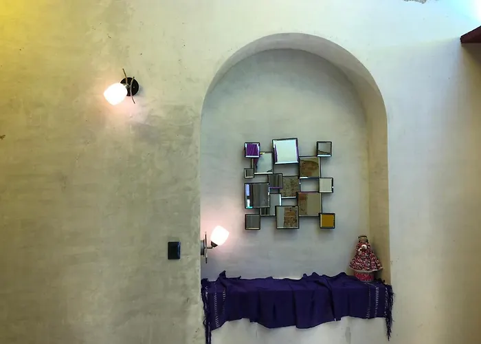 Casa Flores 4*